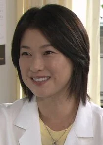Dr. Natsumi Hayasaka