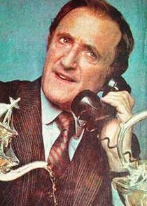 Inspector Roger Hart