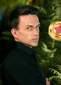 Ведущий