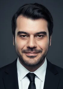 Ä‚â€“zgÄ‚Ä˝rcan Ä‚â€ˇevik