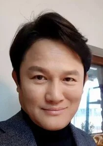 Dong Shik