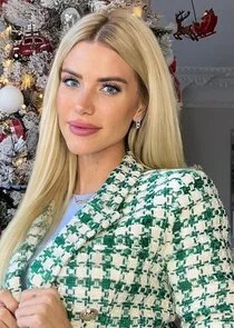 Vivien VasvÄ‚Ë‡ri