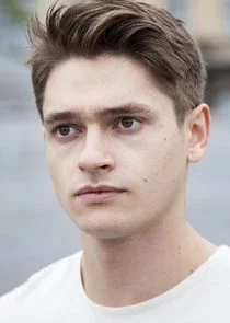 ÄśĸłĹĹą ÄÂIJĻĵÄË›, ĹÂĹ‹ÄËť ÄÂÄ˝Ľŋ