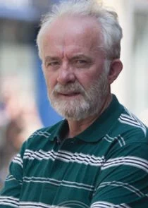 Macdara Ä‚â€ś FÄ‚Ë‡tharta