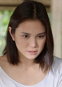 Elaine Villavicencio