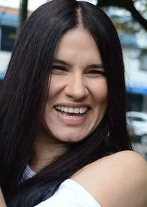 Ä‚Ĺˇrsula IguarÄ‚Ë‡n (Adult)