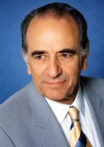 Μίλτος Παπαράς