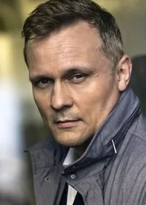 Tom