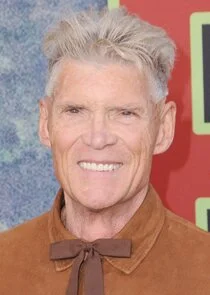 Everett McGill