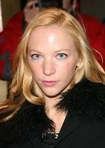 Lucy Cartwright, Juror #11