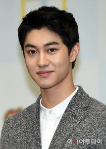 Kwak Dong Yeon