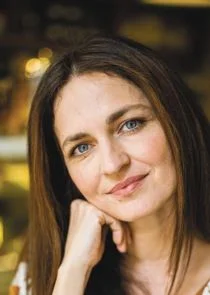 Erika MarozsÄ‚Ë‡n