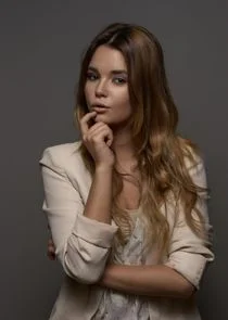 RÄ‚Â©vÄ‚Â©sz Bori