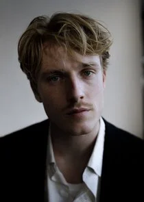 Louis Hofmann