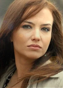 Deniz UÄźur