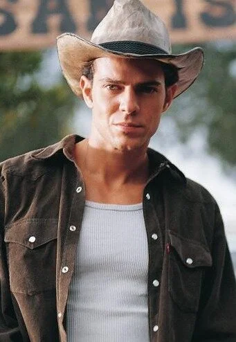 Ä‚â€śscar Reyes