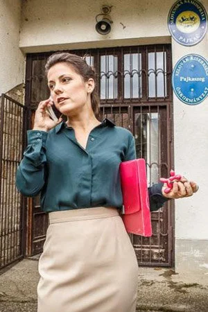 SzabÄ‚Ĺ‚ Erika, a polgÄ‚Ë‡rmester titkÄ‚Ë‡rnÄąâ€je