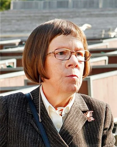 Operations Manager Henrietta "Hetty" Lange