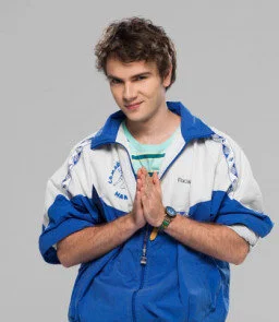 OĂ„Ĺşuz Ä‚Ĺ›nal