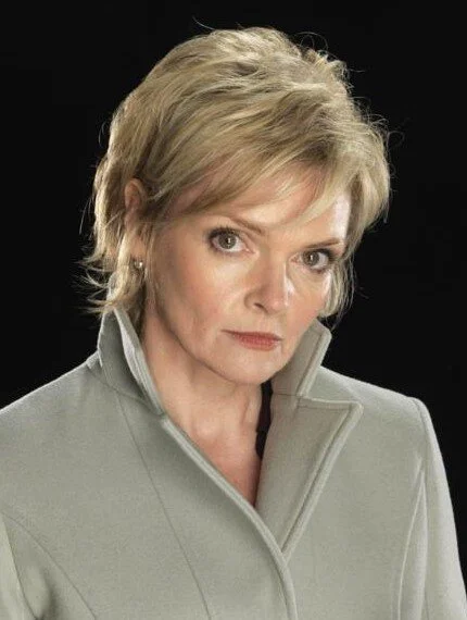 Detective Inspector Elisabeth Flynn