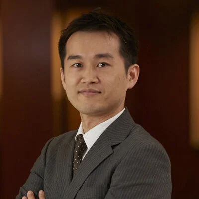 Takahiro Azuma