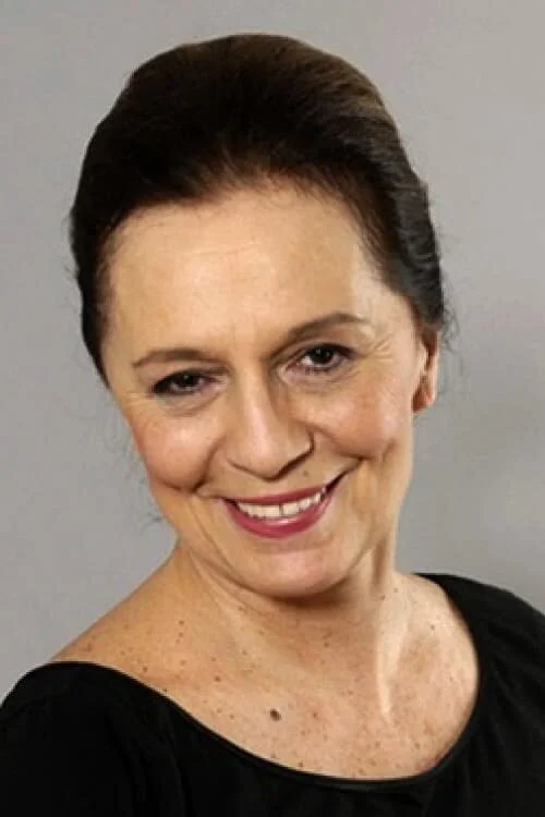 Ayten UncuoĂ„Ĺşlu