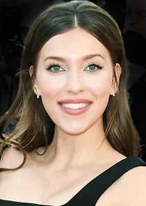 Đ ĐµĐłĐ¸Đ˝Đ° Đ˘ĐľĐ´ĐľŃ€ĐµĐ˝ĐşĐľ