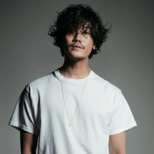Akanishi Jin