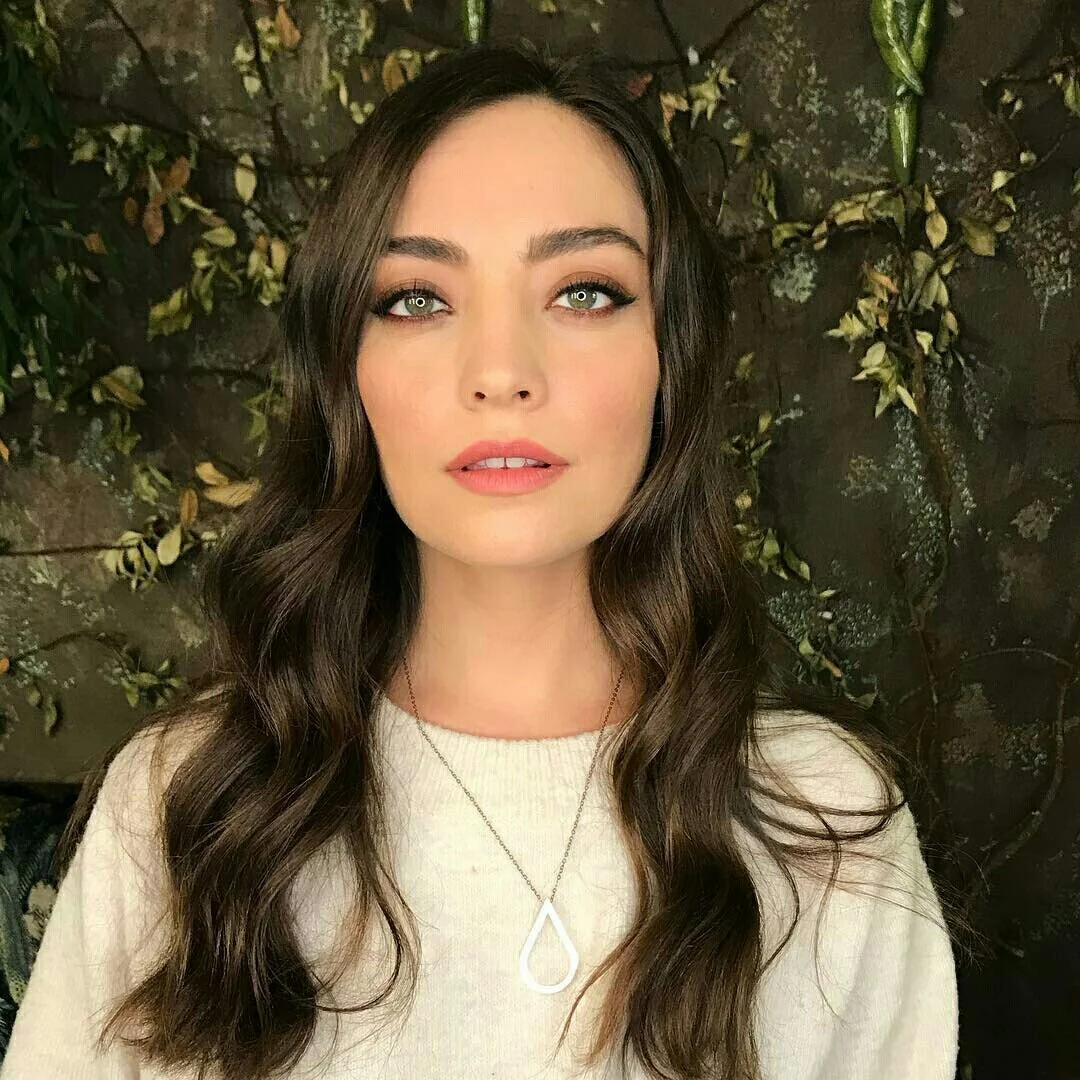 Zeynep TuĂ„ĹşÄ‚Â§e Bayat