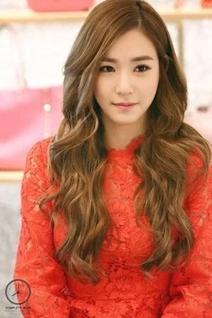 Tiffany Hwang