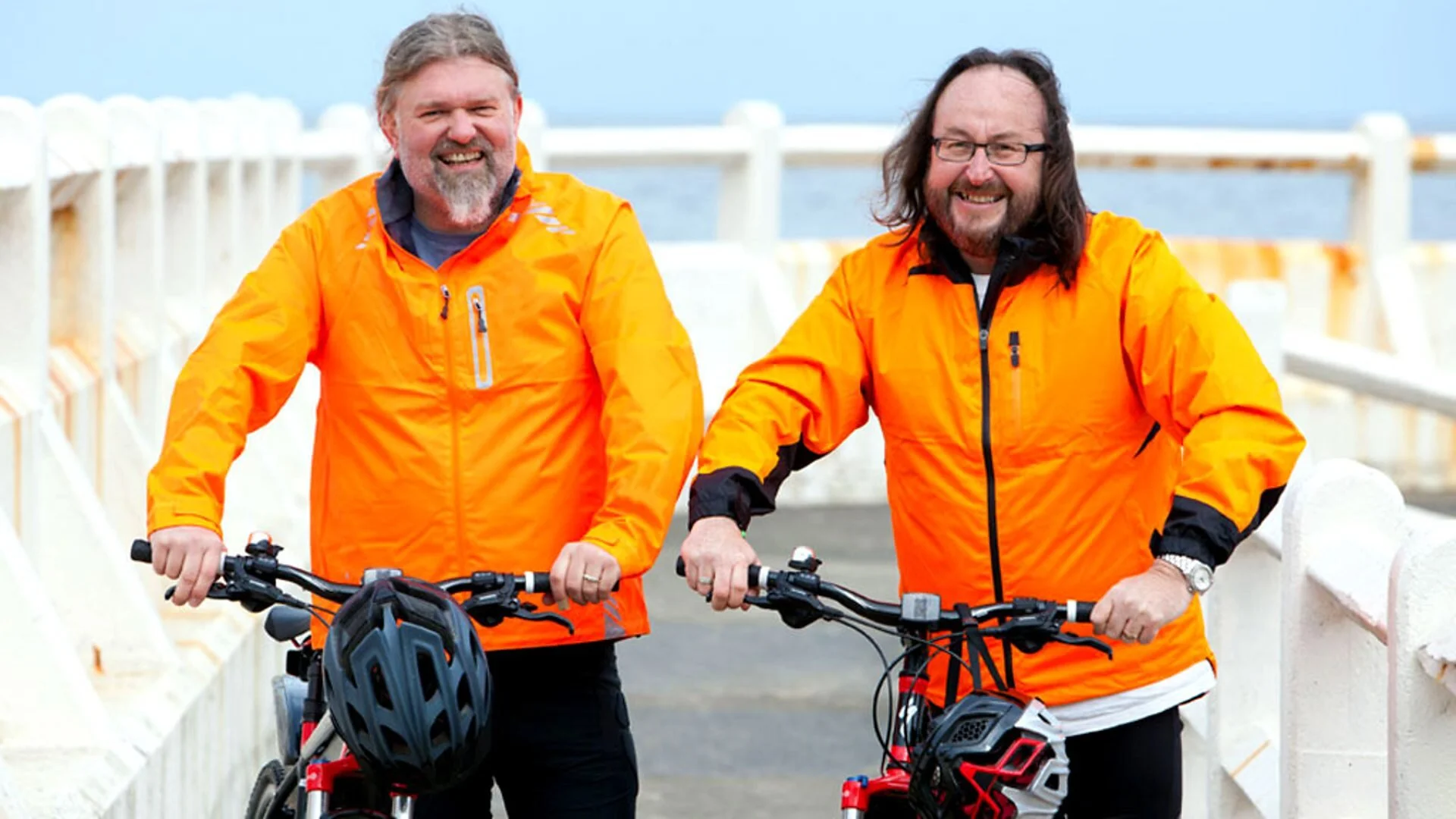 Hairy Dieters: How to Love Food and Lose Weight