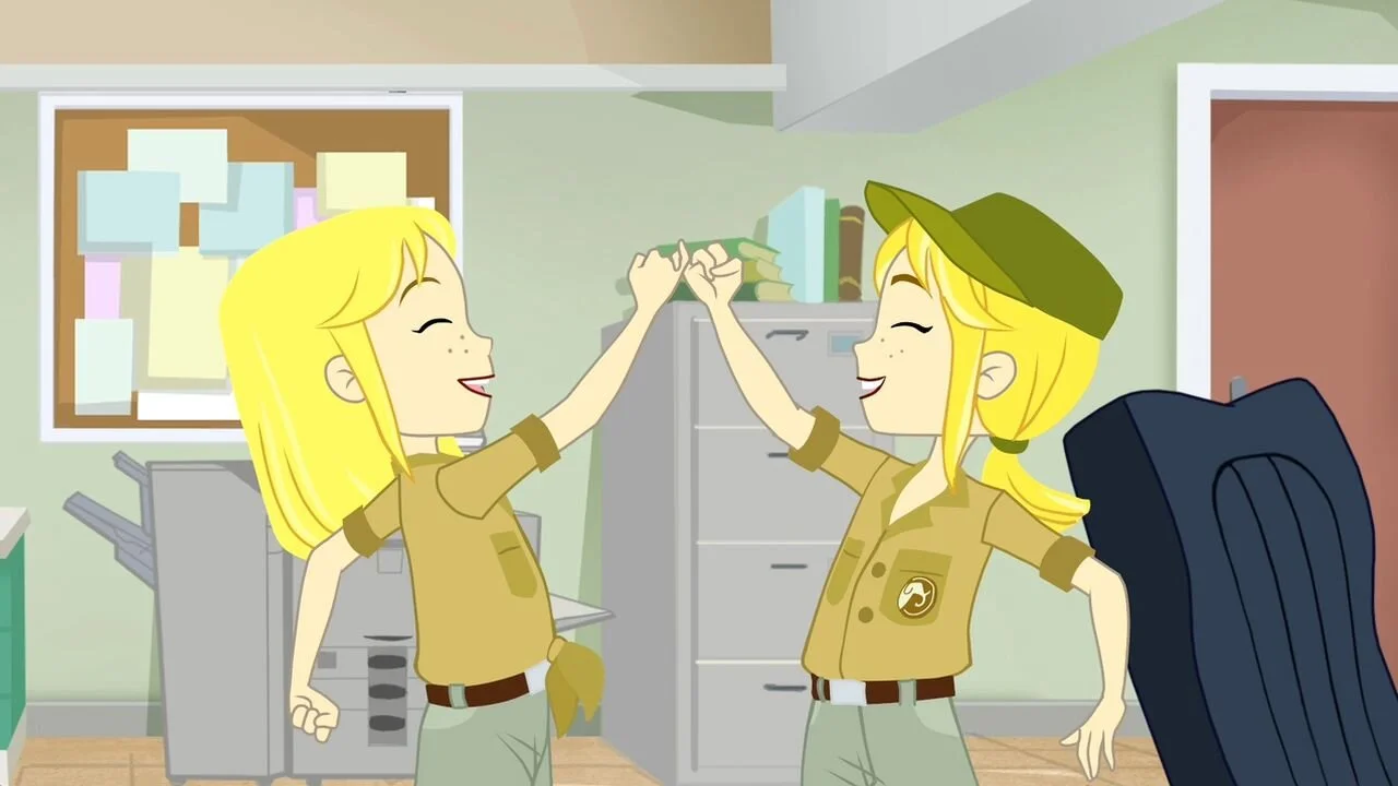 Lexi & Lottie: Trusty Twin Detectives