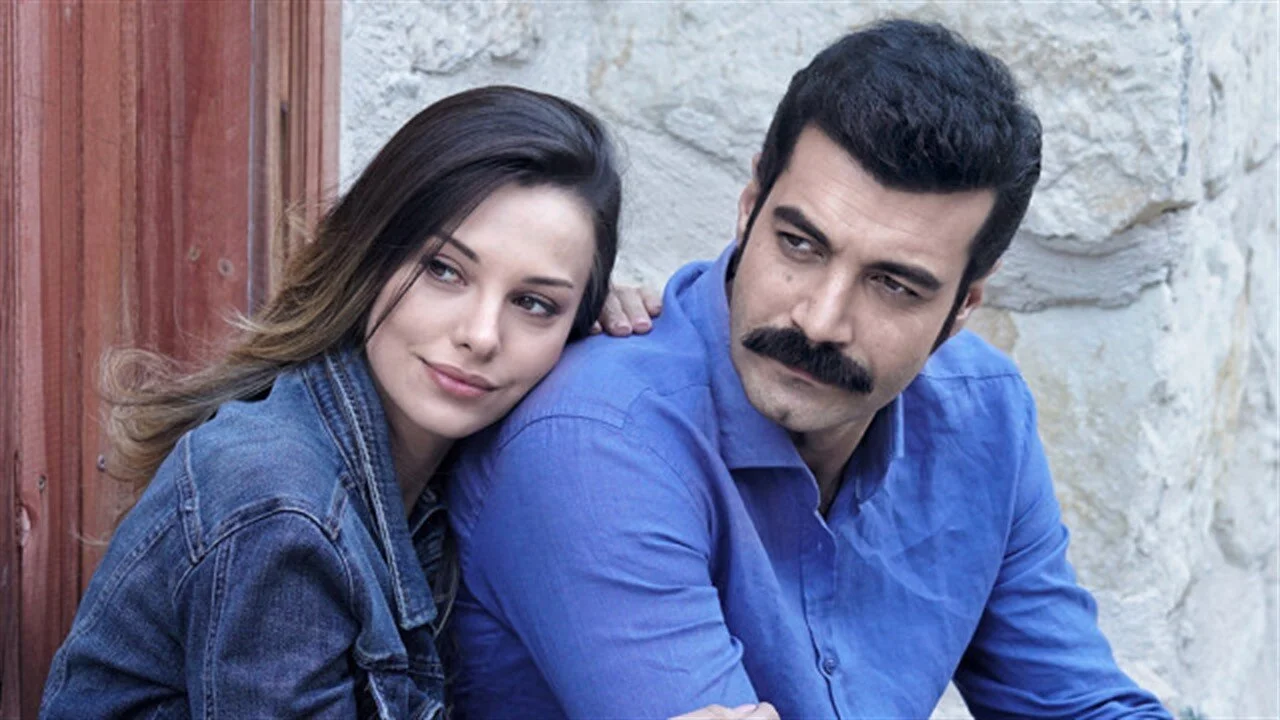 Deli GÄ‚Â¶nÄ‚Ä˝l