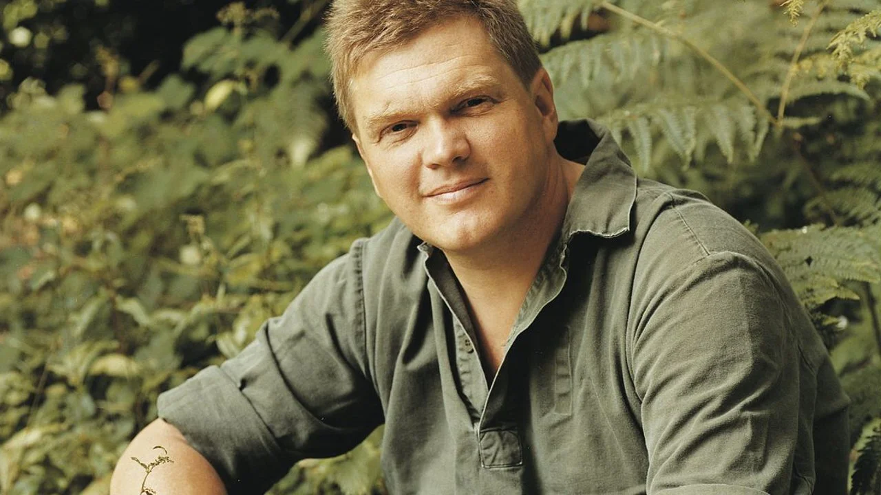 Wild Britain with Ray Mears