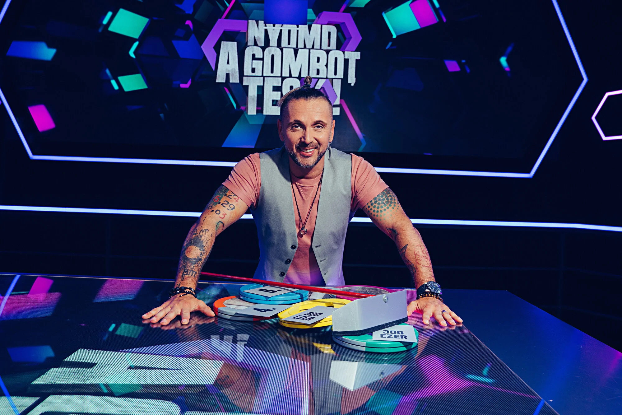 Nyomd a gombot, tesÄ‚Ĺ‚!