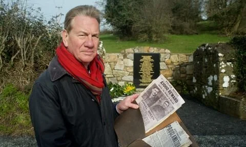 Hawks and Doves: The Crown and Ireland's War of Independence