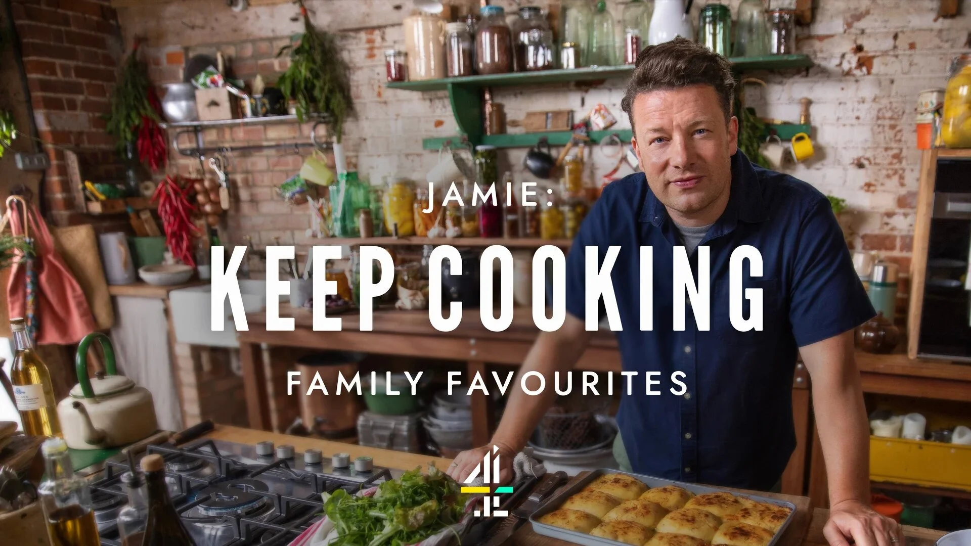 Jamie: Keep Cooking Family Favourites