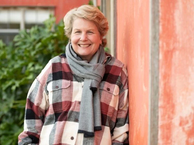Extraordinary Escapes with Sandi Toksvig