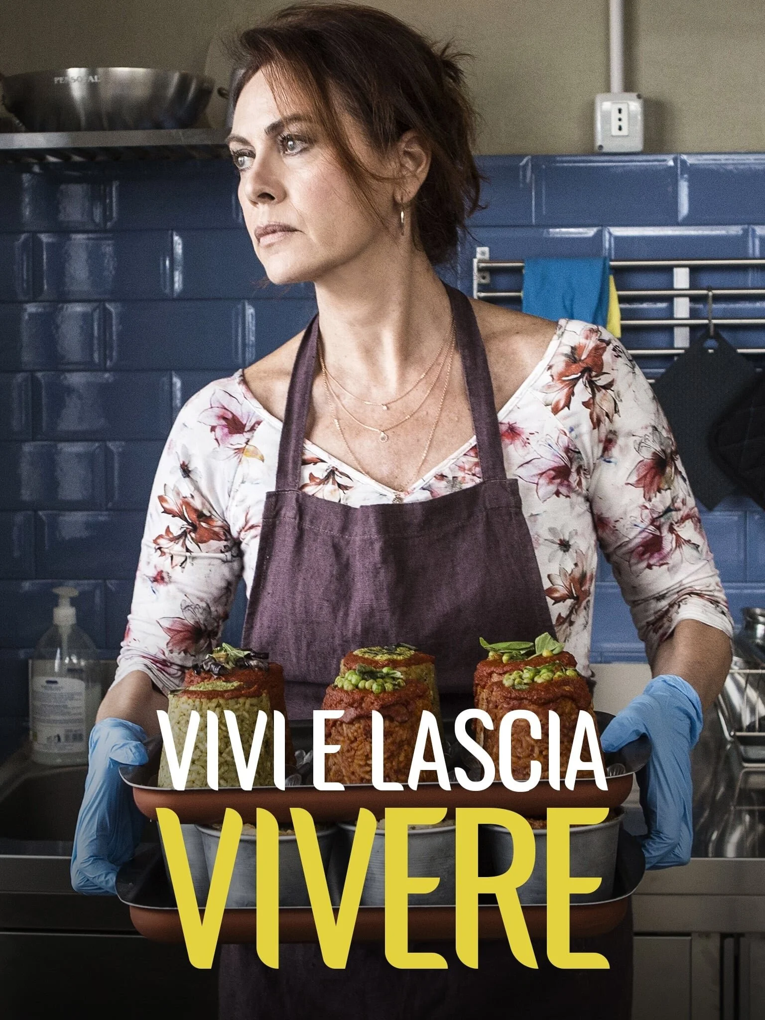 Vivi e lascia vivere poster