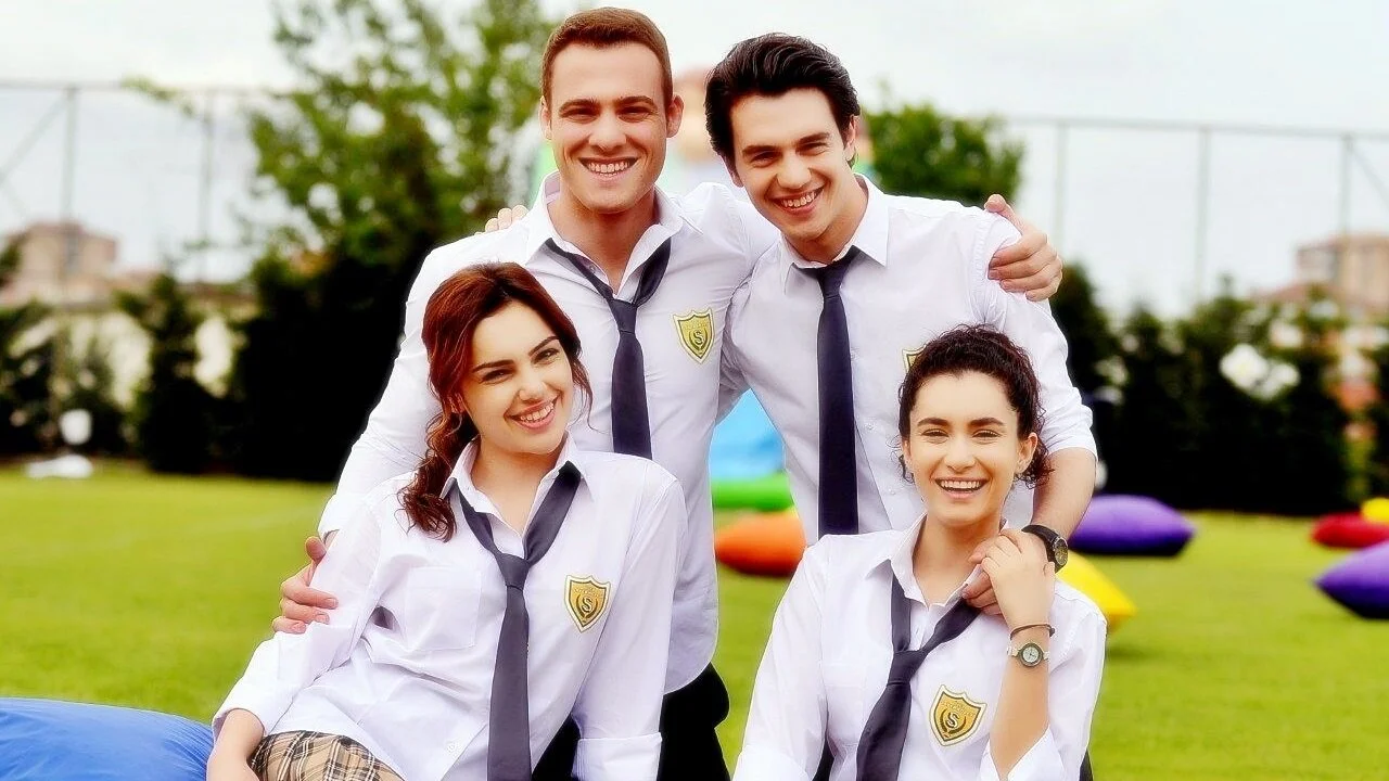 GÄ‚Ä˝neÄąĹşi Beklerken